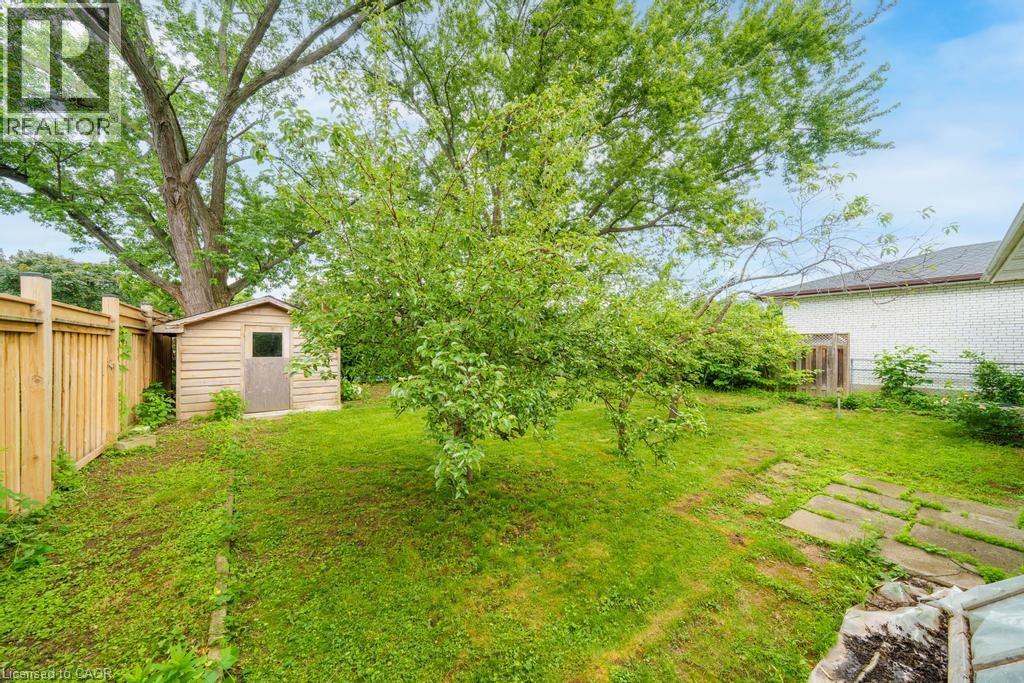 662 Montego Crescent, Burlington, Ontario  L7N 2Z1 - Photo 43 - 40836010