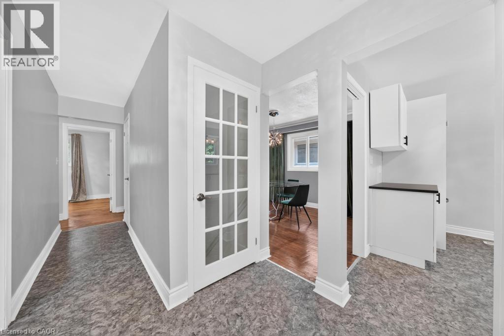 662 Montego Crescent, Burlington, Ontario  L7N 2Z1 - Photo 7 - 40836010