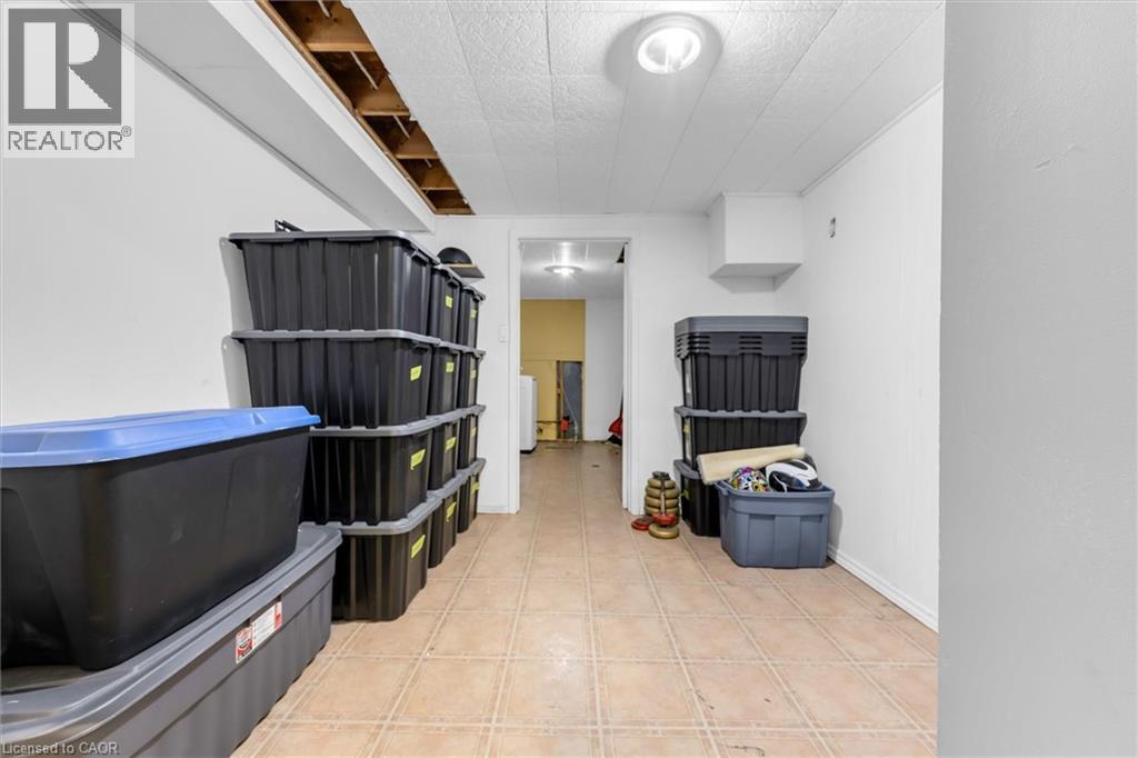 338 East 24th Street, Hamilton, Ontario  L8V 2Y6 - Photo 24 - 40841812
