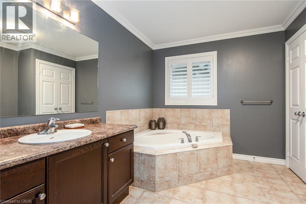 105 Captain Mccallum Drive, New Hamburg, Ontario  N3A 0B5 - Photo 25 - 40841842