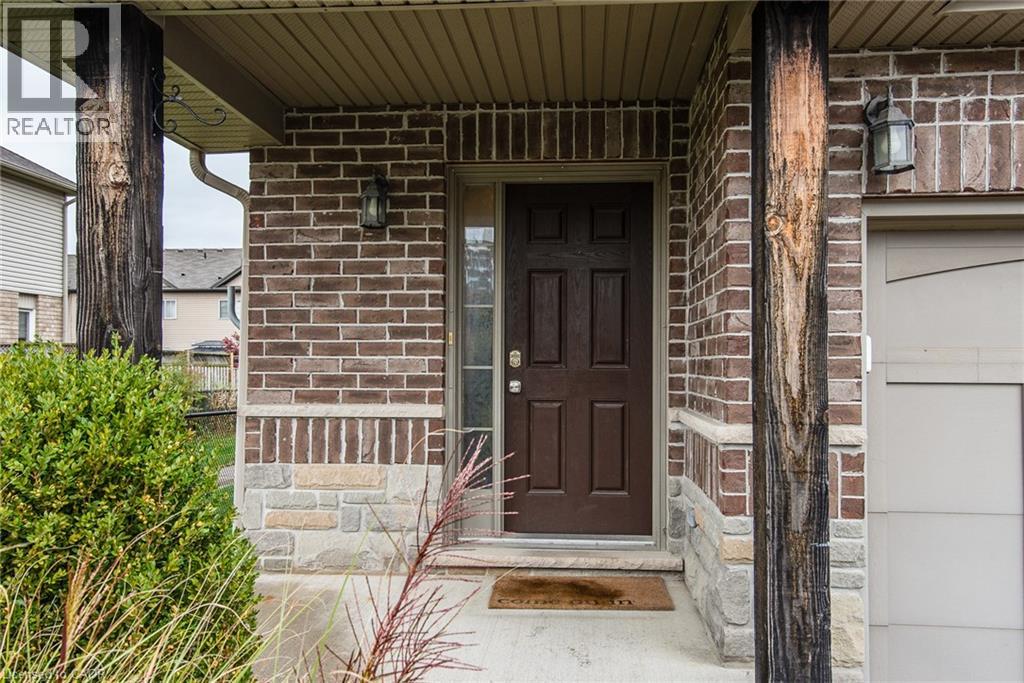 105 Captain Mccallum Drive, New Hamburg, Ontario  N3A 0B5 - Photo 3 - 40841842