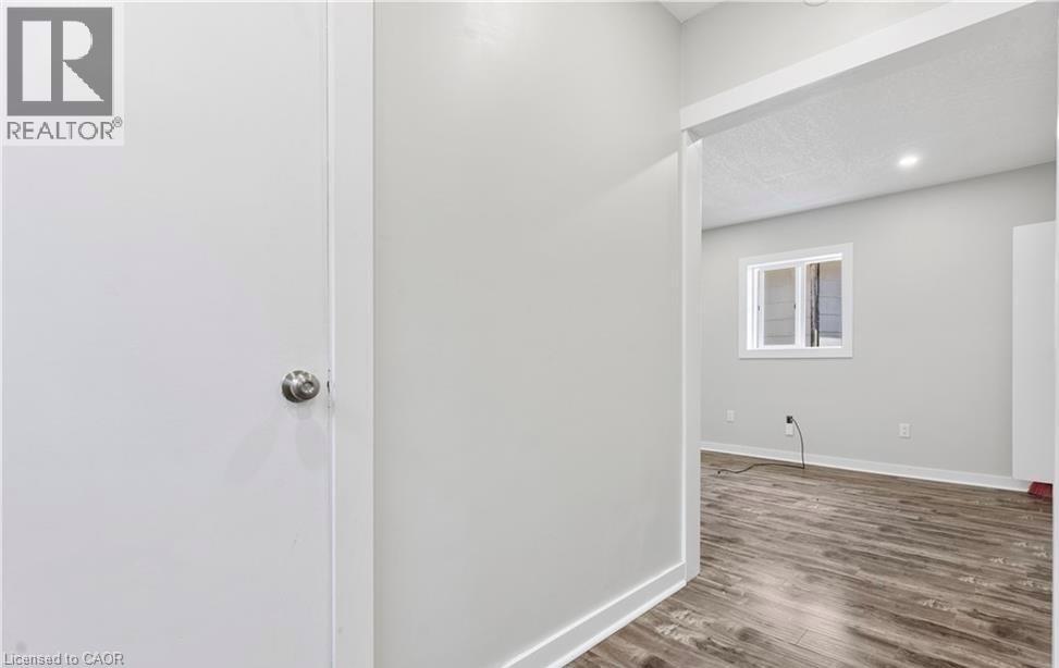 235 Hamilton Road, London, Ontario  N5Z 1P9 - Photo 19 - 40841808