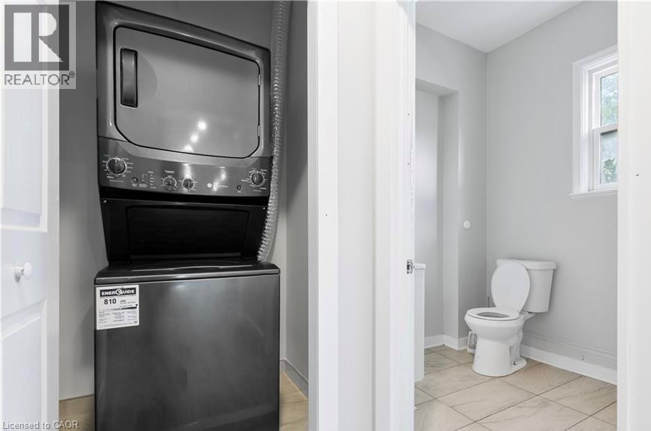 235 Hamilton Road, London, Ontario  N5Z 1P9 - Photo 4 - 40841808