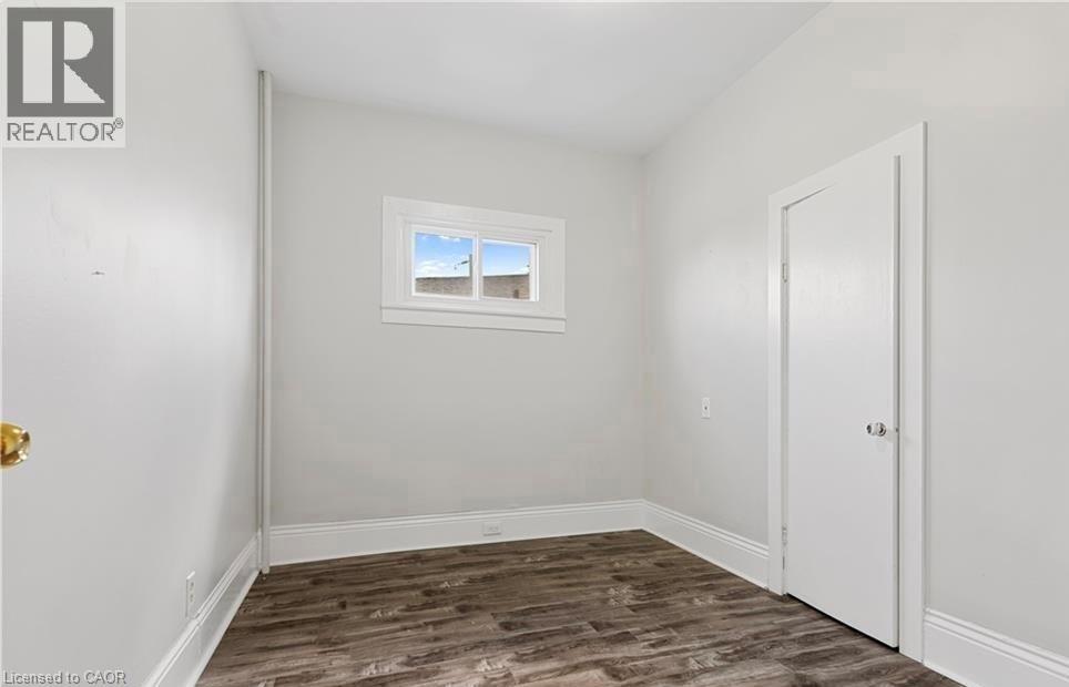 235 Hamilton Road, London, Ontario  N5Z 1P9 - Photo 6 - 40841808