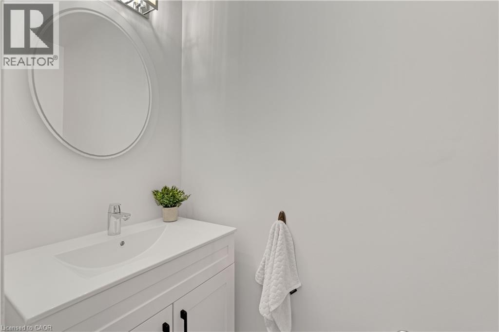 1471 Pickwick Drive, Mississauga, Ontario  L5V 1V7 - Photo 13 - 40841123