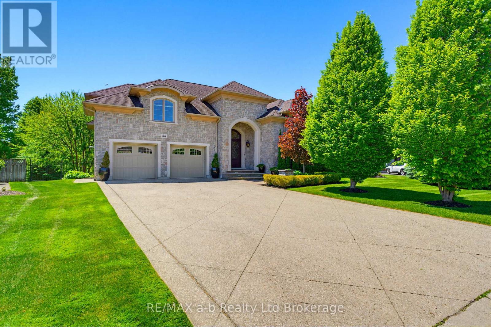 44 Yeager Avenue, Norfolk, Ontario  N3Y 5N3 - Photo 3 - X13474464