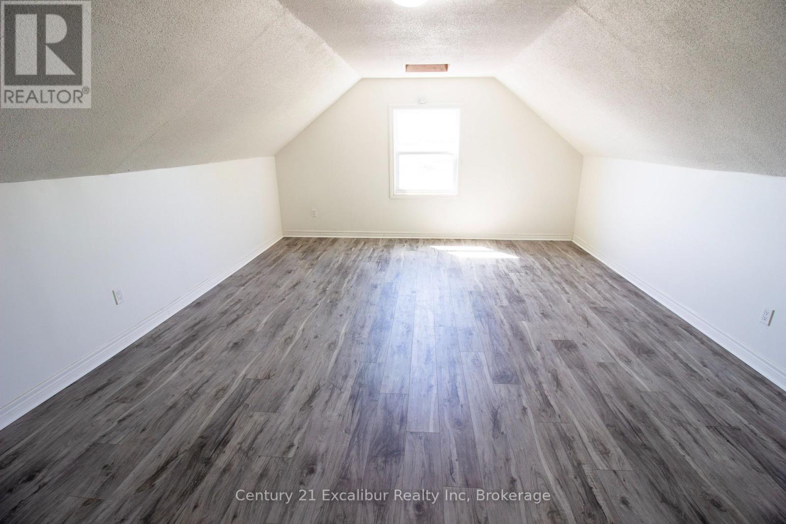 8323 Line 12 Street, Wellington North, Ontario  N1H 6J2 - Photo 8 - X13474174