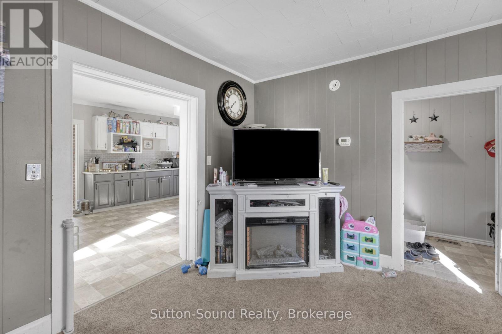 705 17th Street E, Owen Sound, Ontario  N4K 2A4 - Photo 6 - X13474410