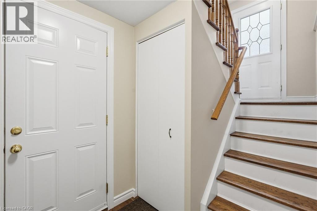 1538 Westminster Place, Burlington, Ontario  L7P 2B5 - Photo 33 - 40841951