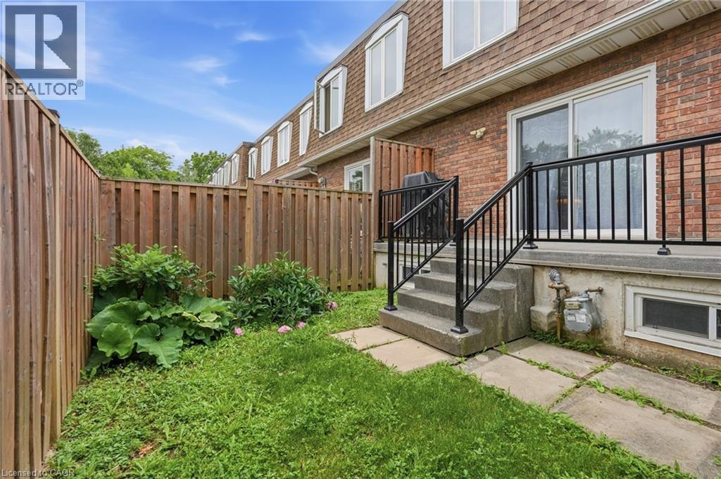 1538 Westminster Place, Burlington, Ontario  L7P 2B5 - Photo 45 - 40841951