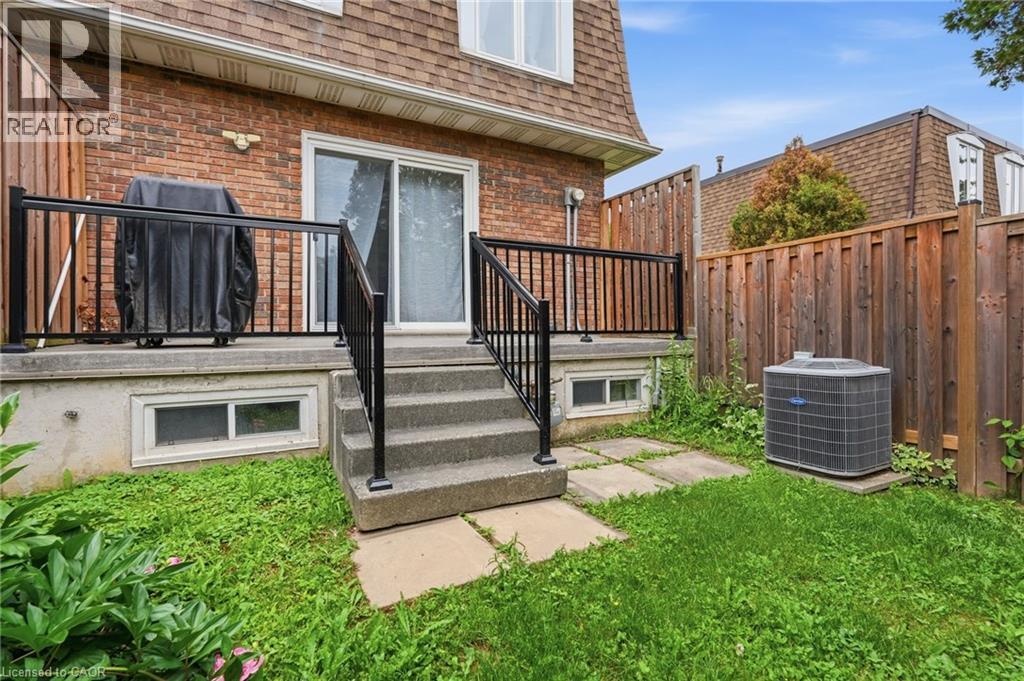 1538 Westminster Place, Burlington, Ontario  L7P 2B5 - Photo 47 - 40841951