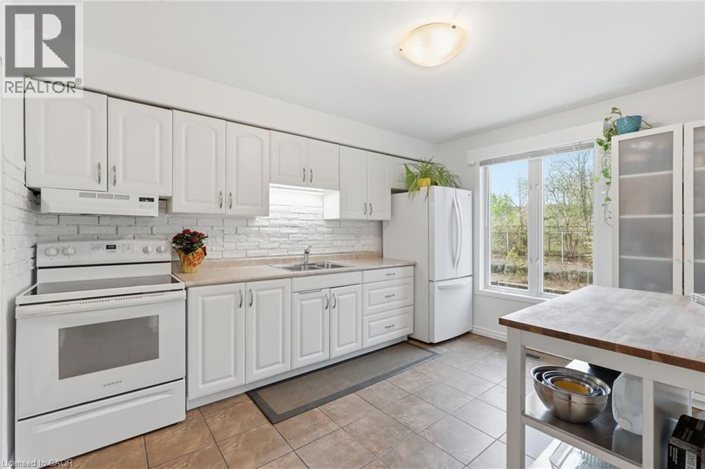 1538 Westminster Place, Burlington, Ontario  L7P 2B5 - Photo 7 - 40841951