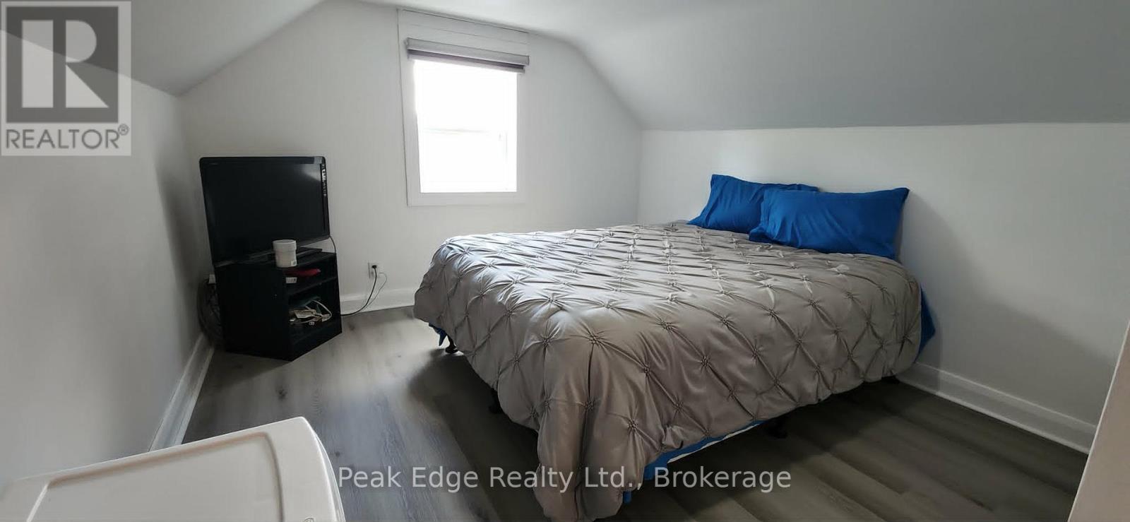 281 6th Street, Hanover, Ontario  N4N 1C3 - Photo 15 - X13474598