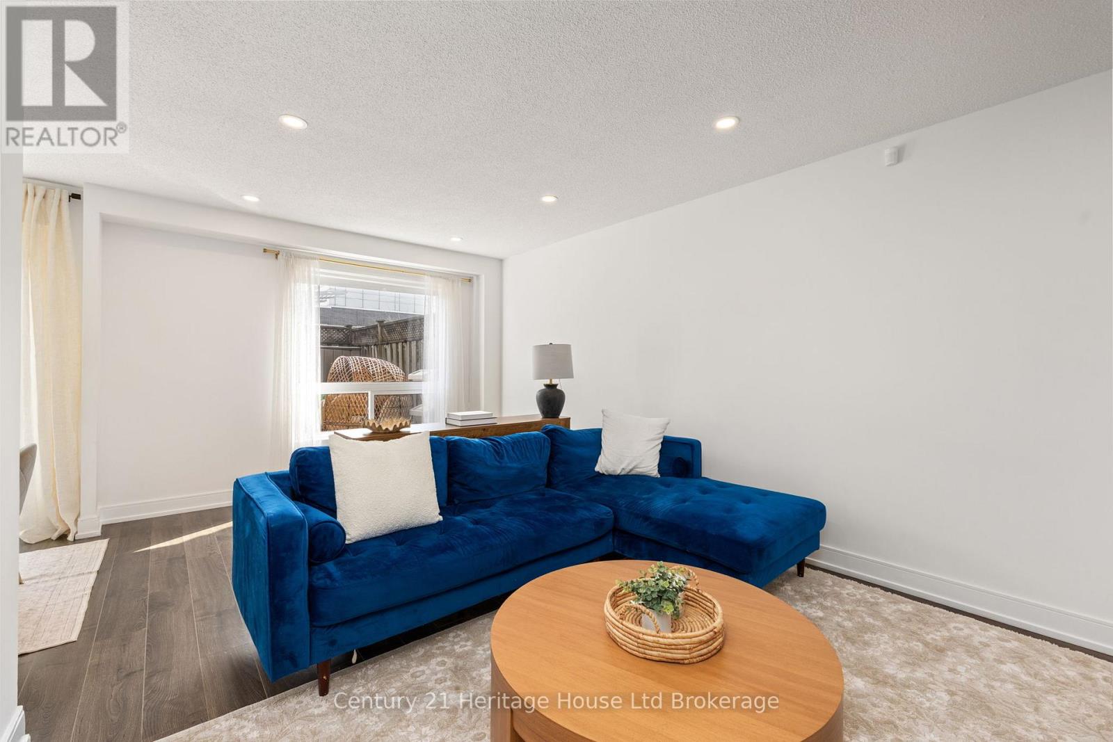 9 San Vito Way, Toronto, Ontario  M3L 2G7 - Photo 10 - W13474490