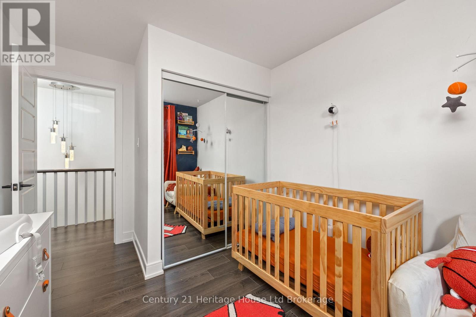9 San Vito Way, Toronto, Ontario  M3L 2G7 - Photo 20 - W13474490