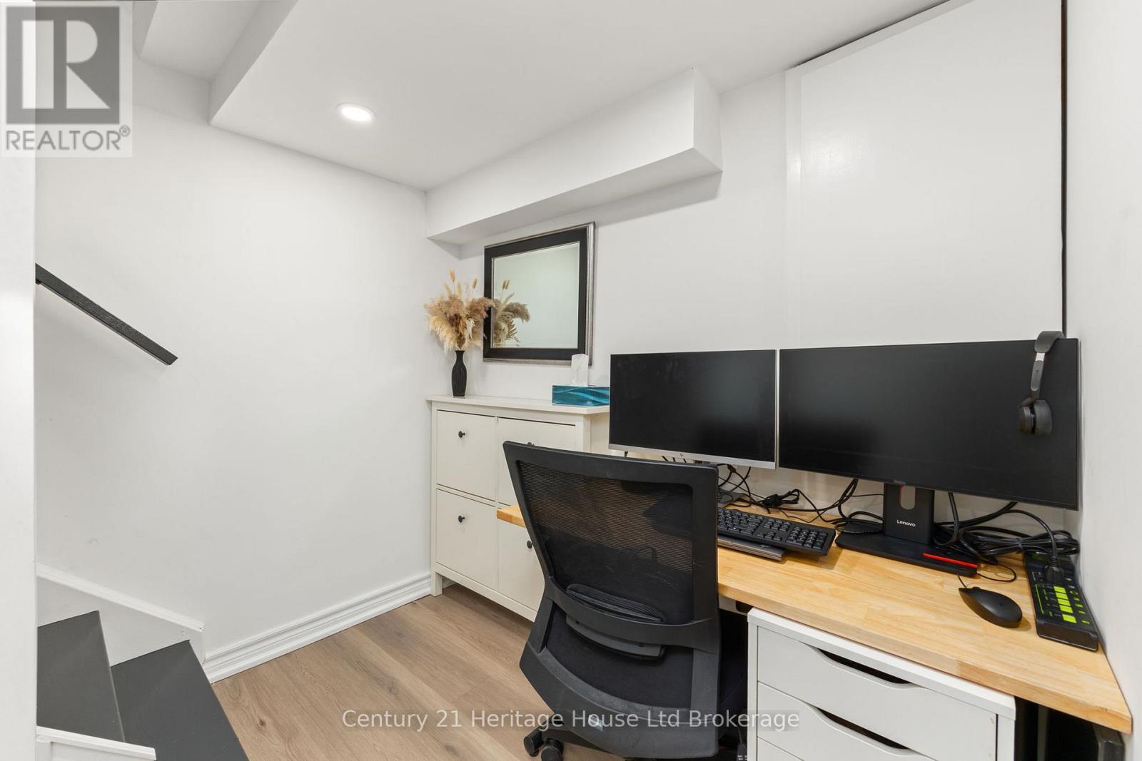9 San Vito Way, Toronto, Ontario  M3L 2G7 - Photo 22 - W13474490