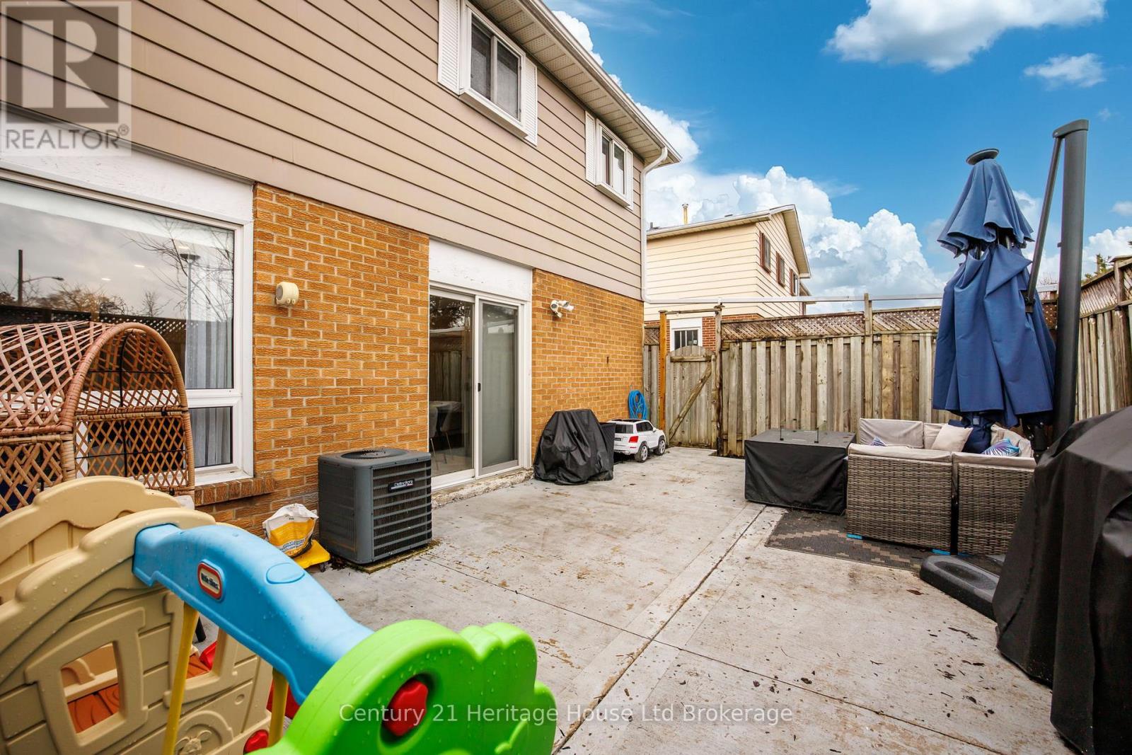 9 San Vito Way, Toronto, Ontario  M3L 2G7 - Photo 28 - W13474490