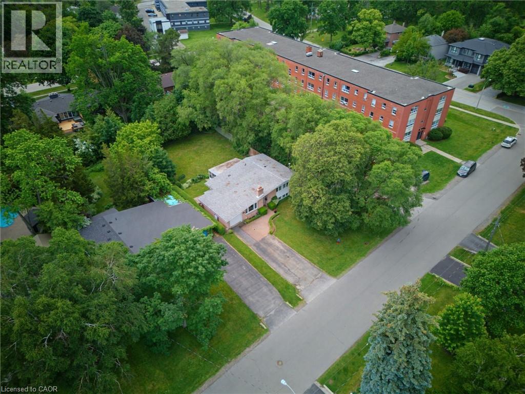 320 River Side Drive, Oakville, Ontario  L6K 3N4 - Photo 3 - 40839728
