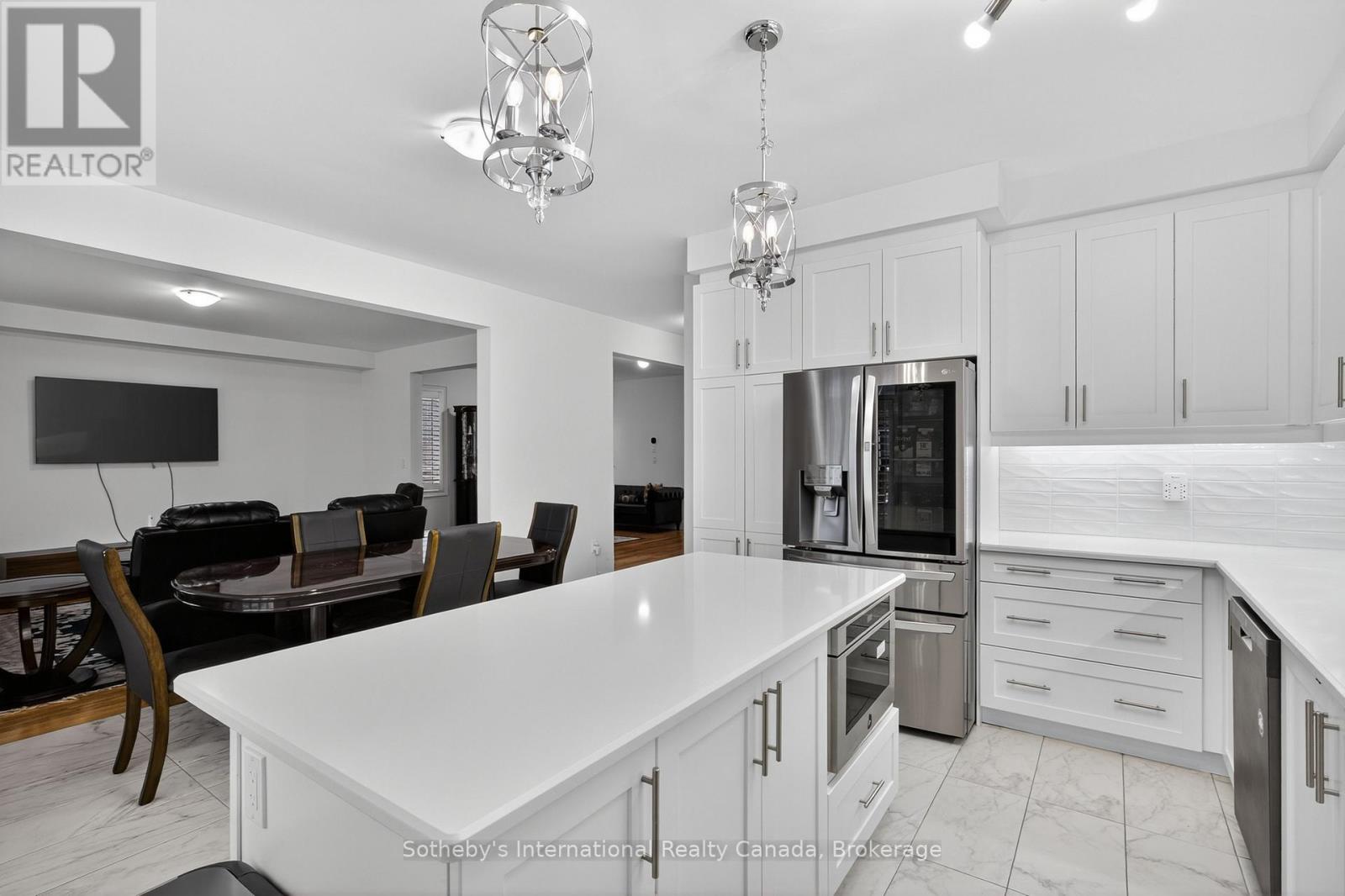 5 Middleton Drive, Wasaga Beach, Ontario  L9Z 0L1 - Photo 15 - S13474814