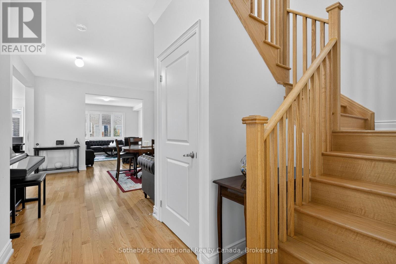 5 Middleton Drive, Wasaga Beach, Ontario  L9Z 0L1 - Photo 5 - S13474814