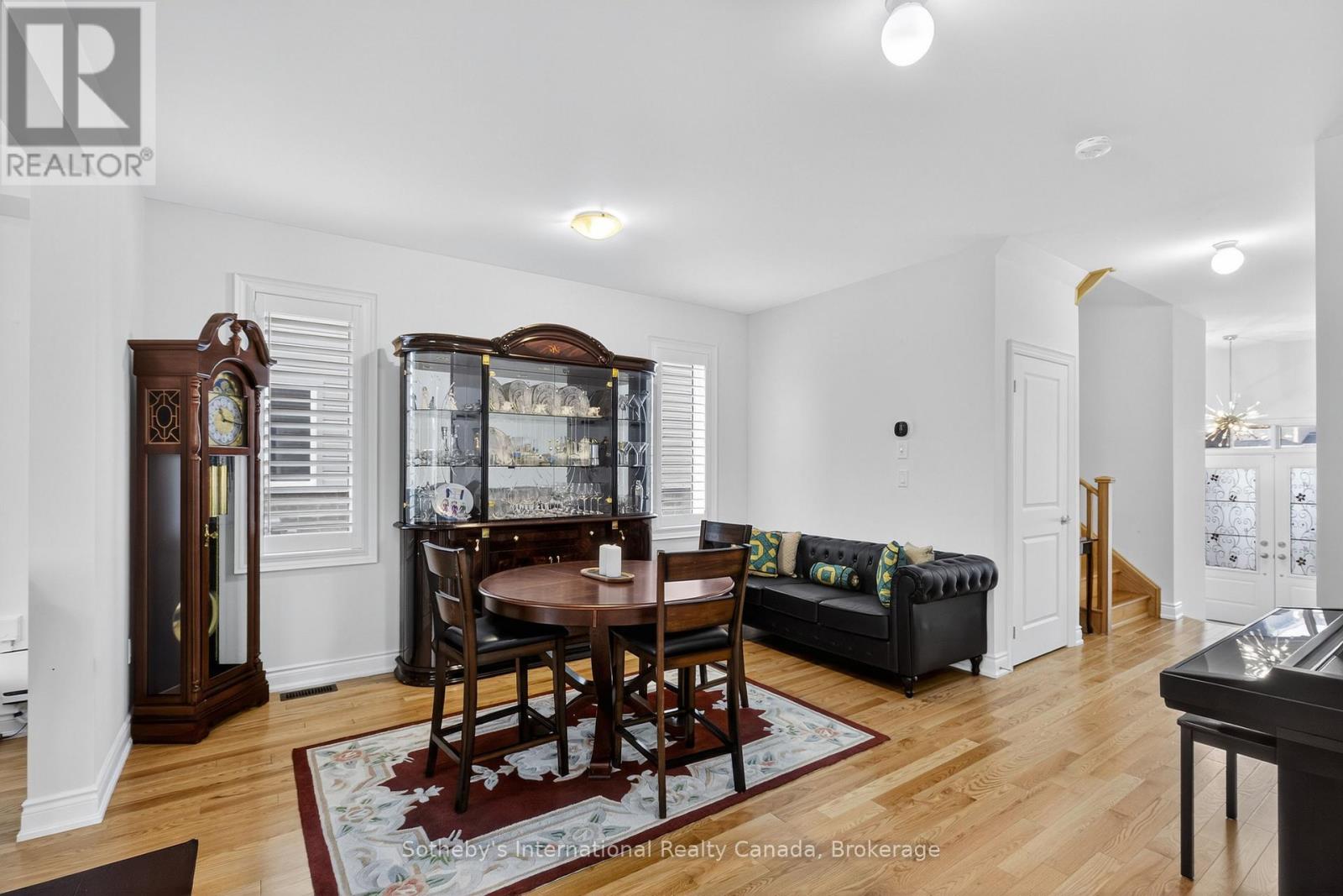 5 Middleton Drive, Wasaga Beach, Ontario  L9Z 0L1 - Photo 6 - S13474814