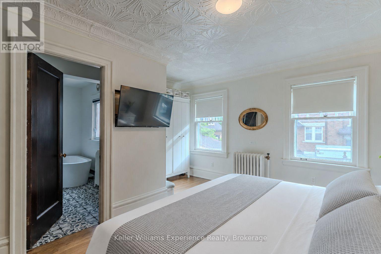 85 10th Street, Hanover, Ontario  N4N 1M9 - Photo 25 - X13474806