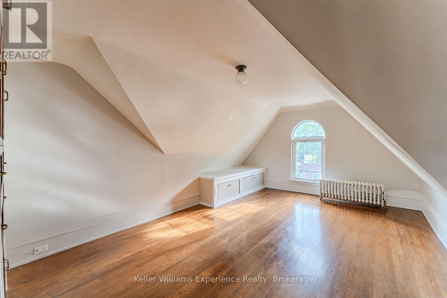 85 10th Street, Hanover, Ontario  N4N 1M9 - Photo 37 - X13474806