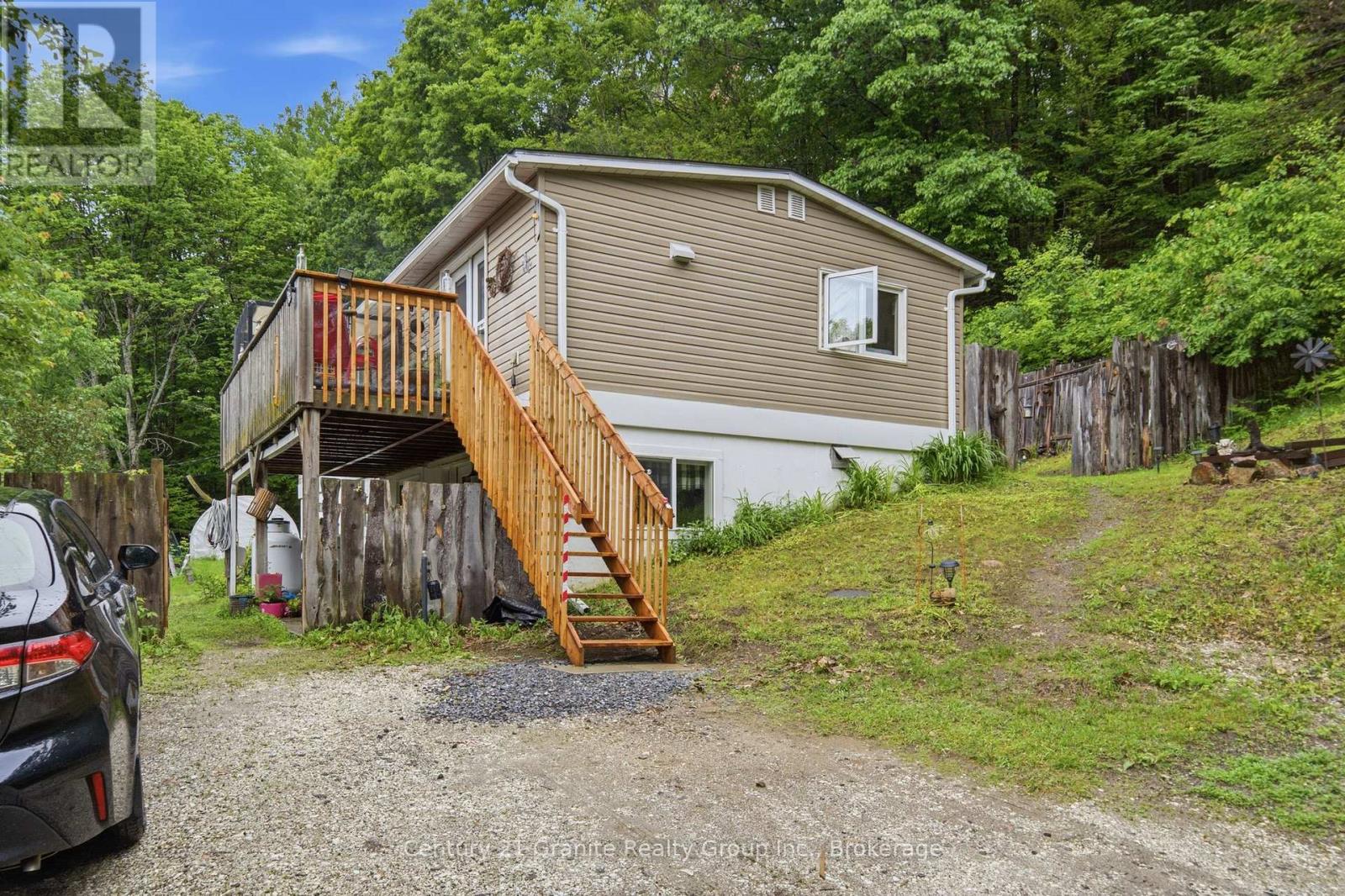 2427 North Shore Road, Algonquin Highlands, Ontario  K0M 1S0 - Photo 17 - X13474832