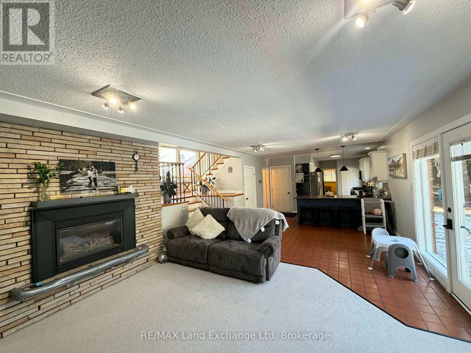 320 Summit Drive, North Huron, Ontario  N0G 2W0 - Photo 12 - X13474882