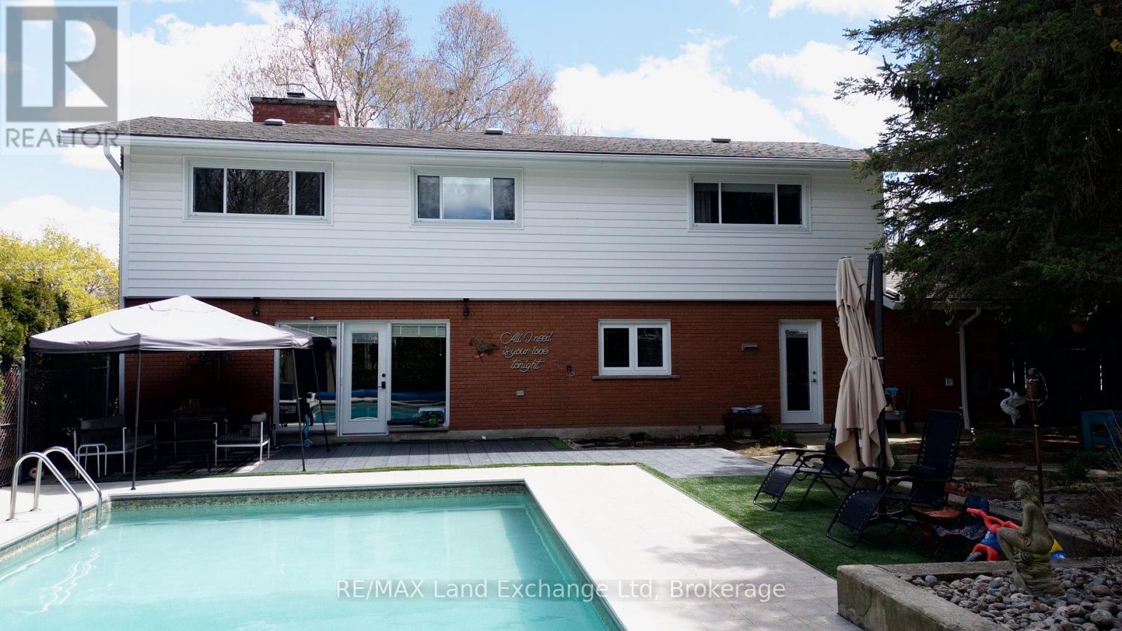 320 Summit Drive, North Huron, Ontario  N0G 2W0 - Photo 41 - X13474882