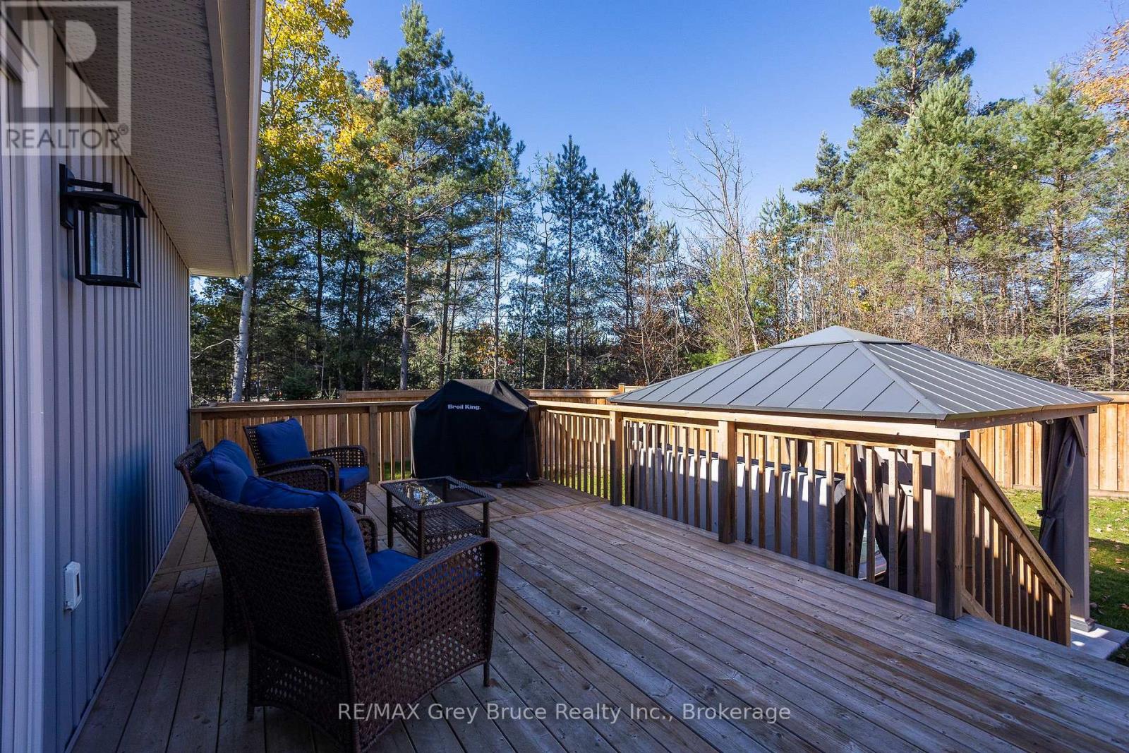 611 Sixth Street N, South Bruce Peninsula, Ontario  N0H 2G0 - Photo 10 - X13474898