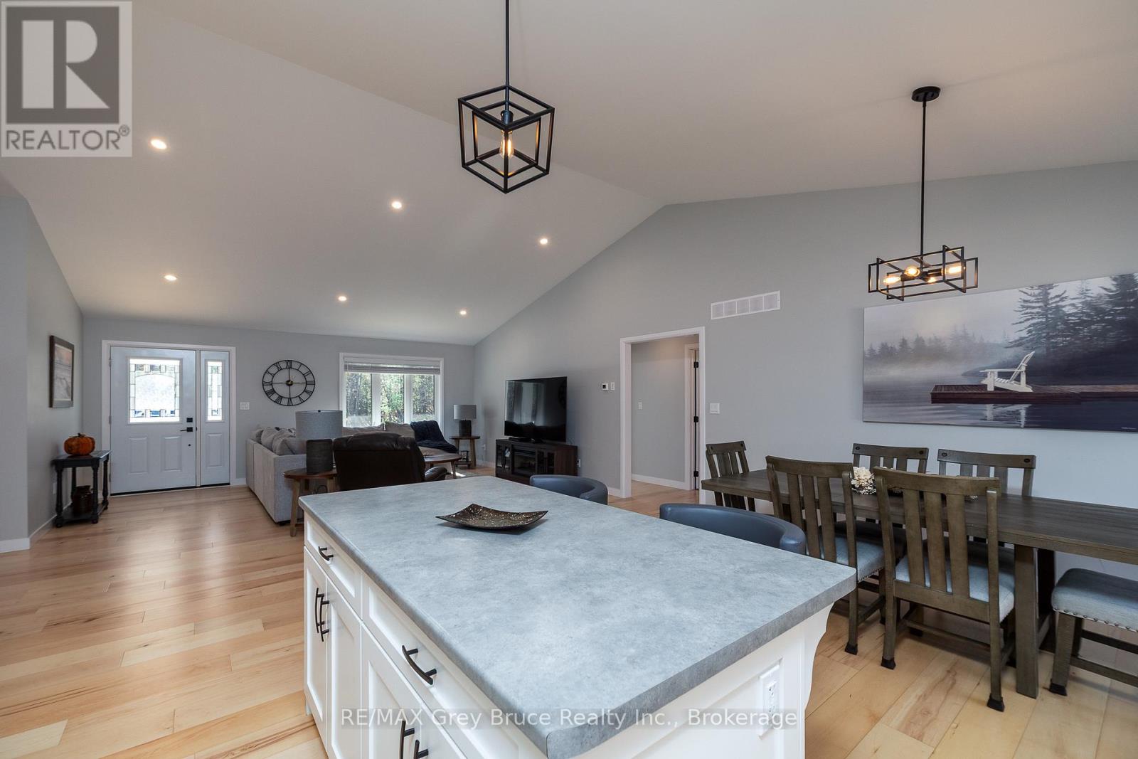 611 Sixth Street N, South Bruce Peninsula, Ontario  N0H 2G0 - Photo 18 - X13474898