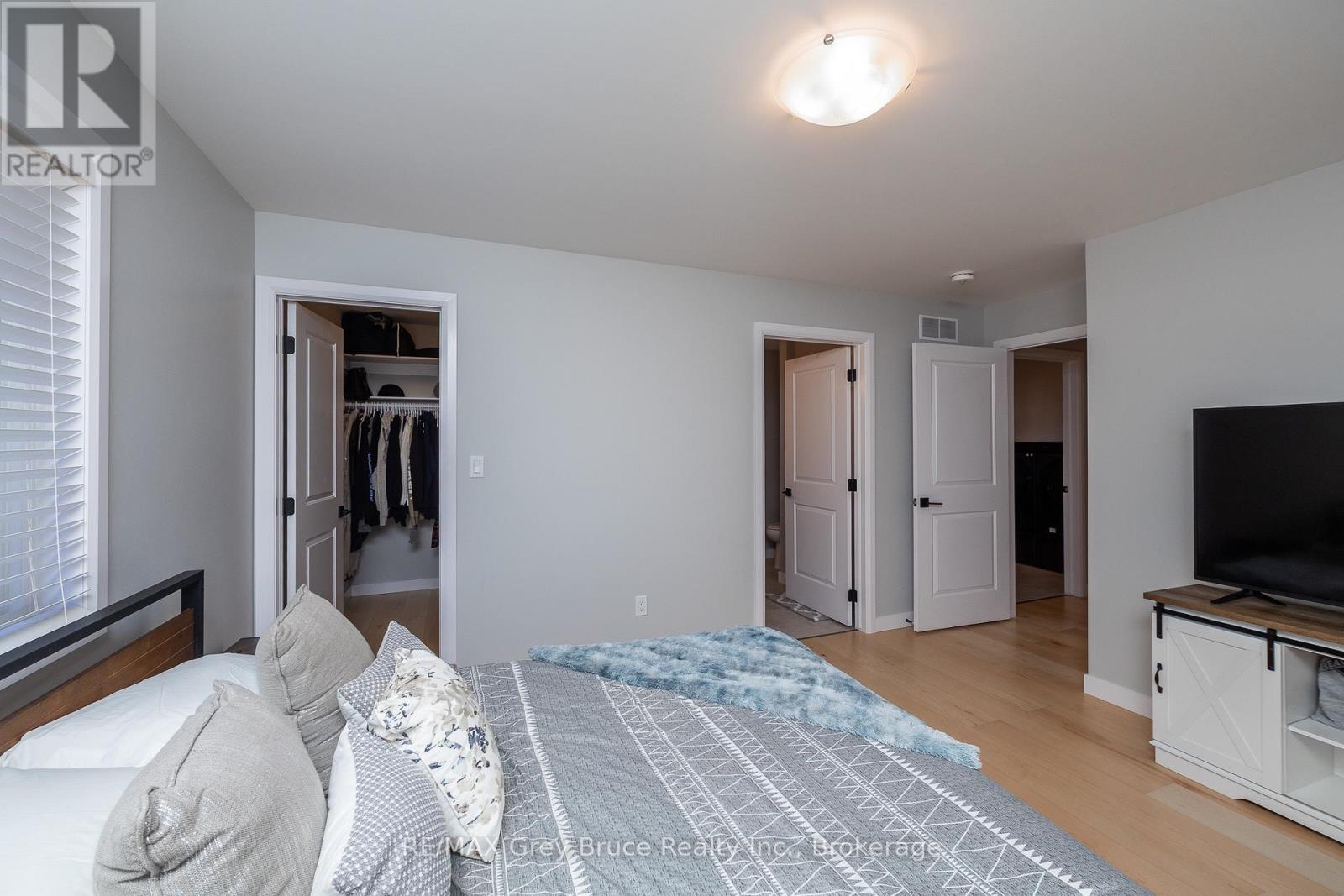 611 Sixth Street N, South Bruce Peninsula, Ontario  N0H 2G0 - Photo 23 - X13474898
