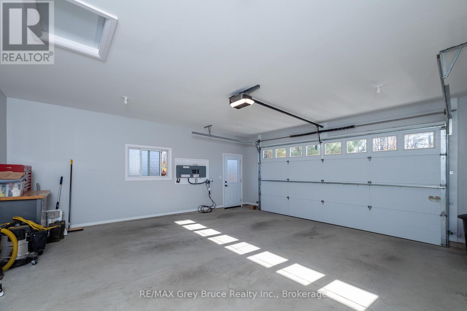 611 Sixth Street N, South Bruce Peninsula, Ontario  N0H 2G0 - Photo 36 - X13474898
