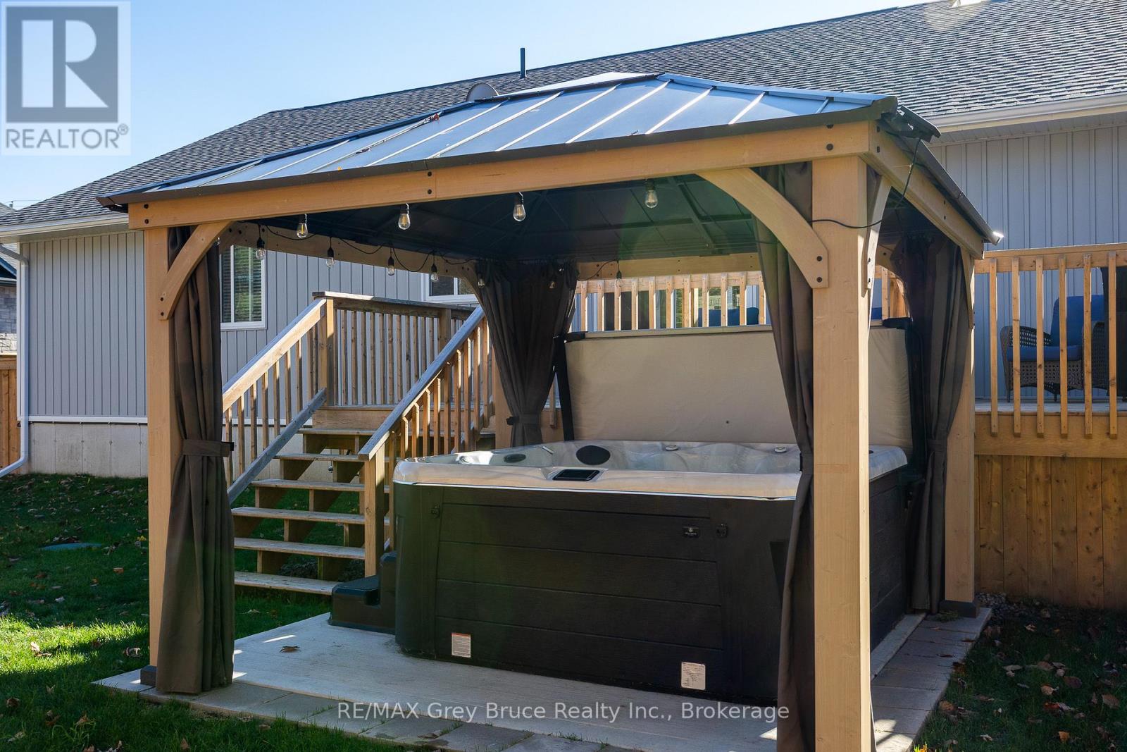 611 Sixth Street N, South Bruce Peninsula, Ontario  N0H 2G0 - Photo 6 - X13474898