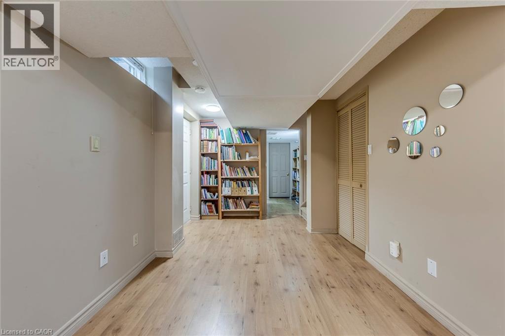 1209 Old Oak Drive, Oakville, Ontario  L6M 3K6 - Photo 41 - 40841991