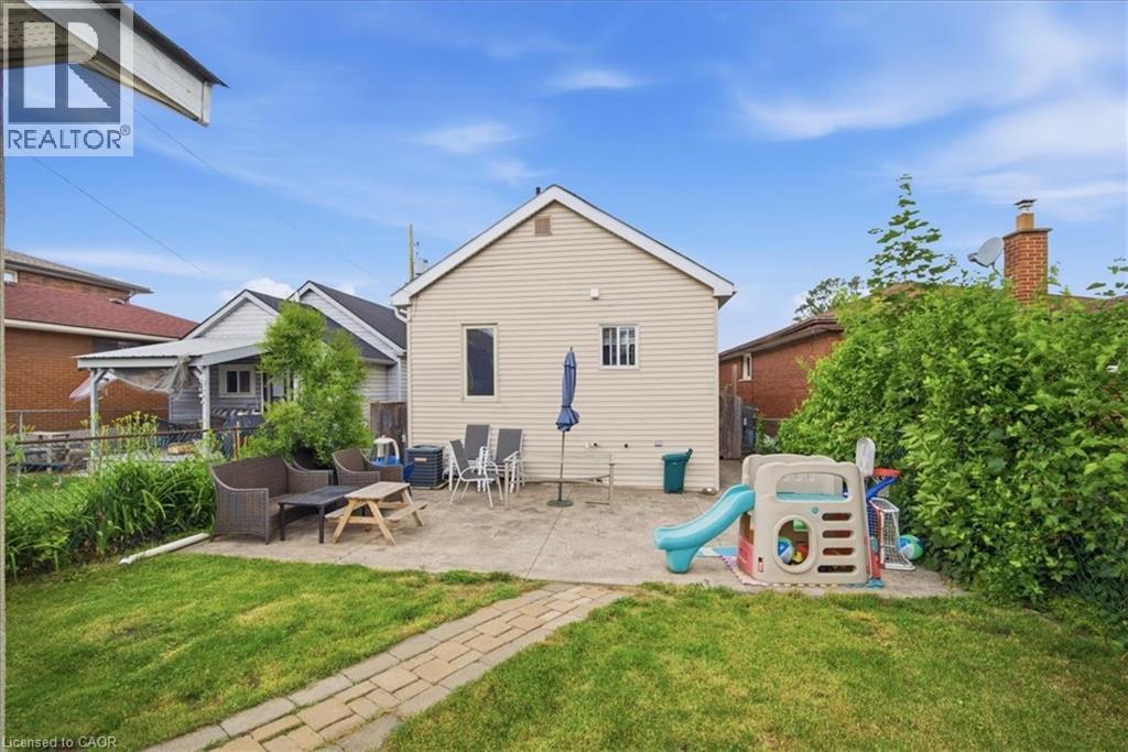 22 Delena Avenue N, Hamilton, Ontario  L8H 6B4 - Photo 18 - 40841828