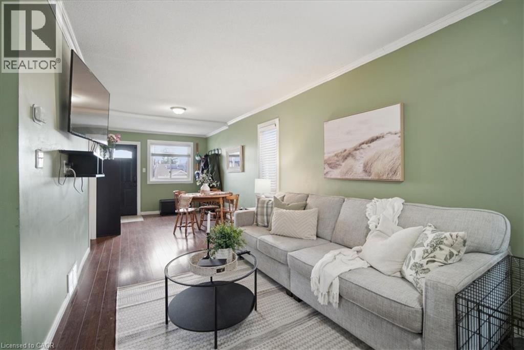 22 Delena Avenue N, Hamilton, Ontario  L8H 6B4 - Photo 6 - 40841828