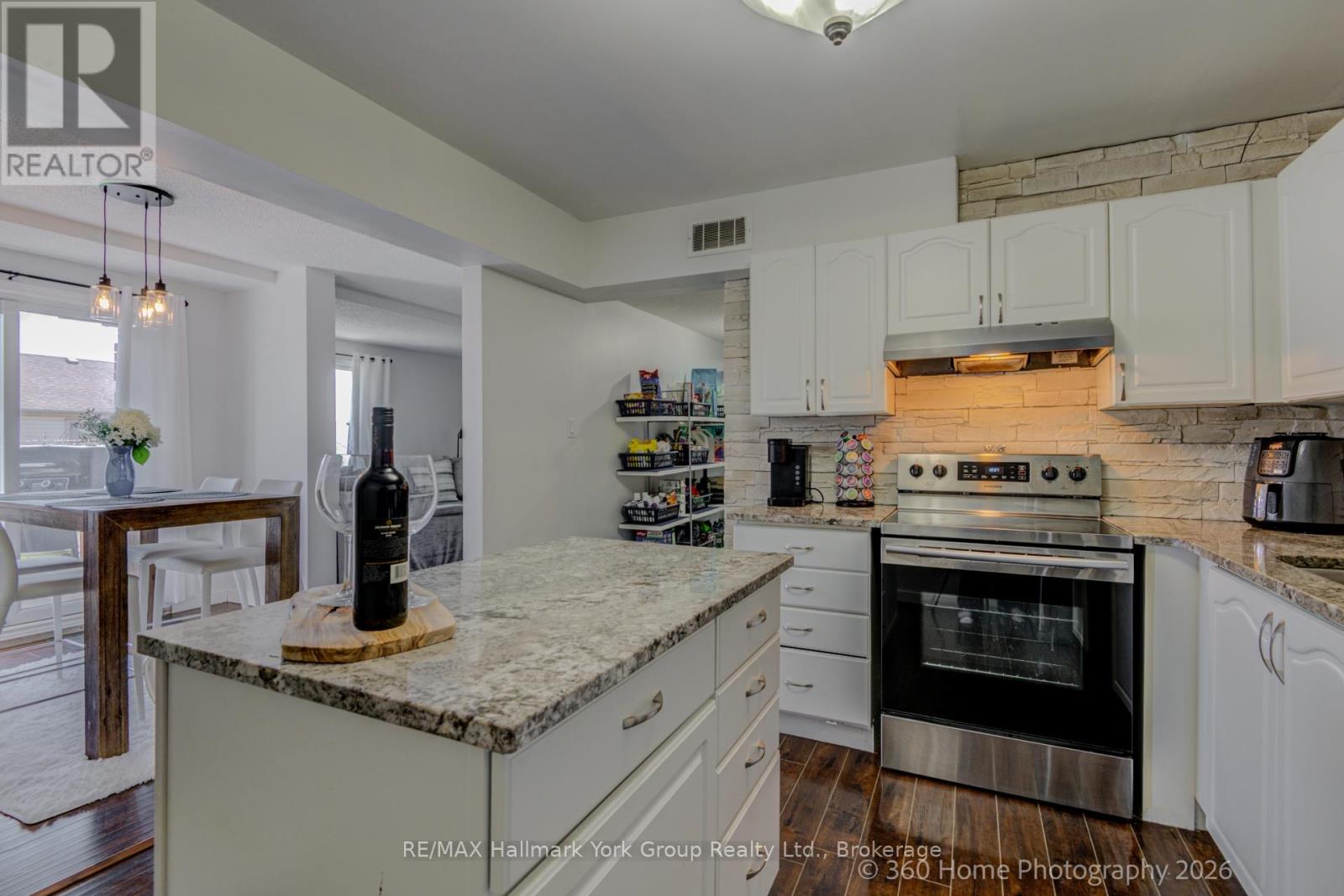 16 - 502 Essa Road, Barrie, Ontario  L4N 7L4 - Photo 10 - S13475260