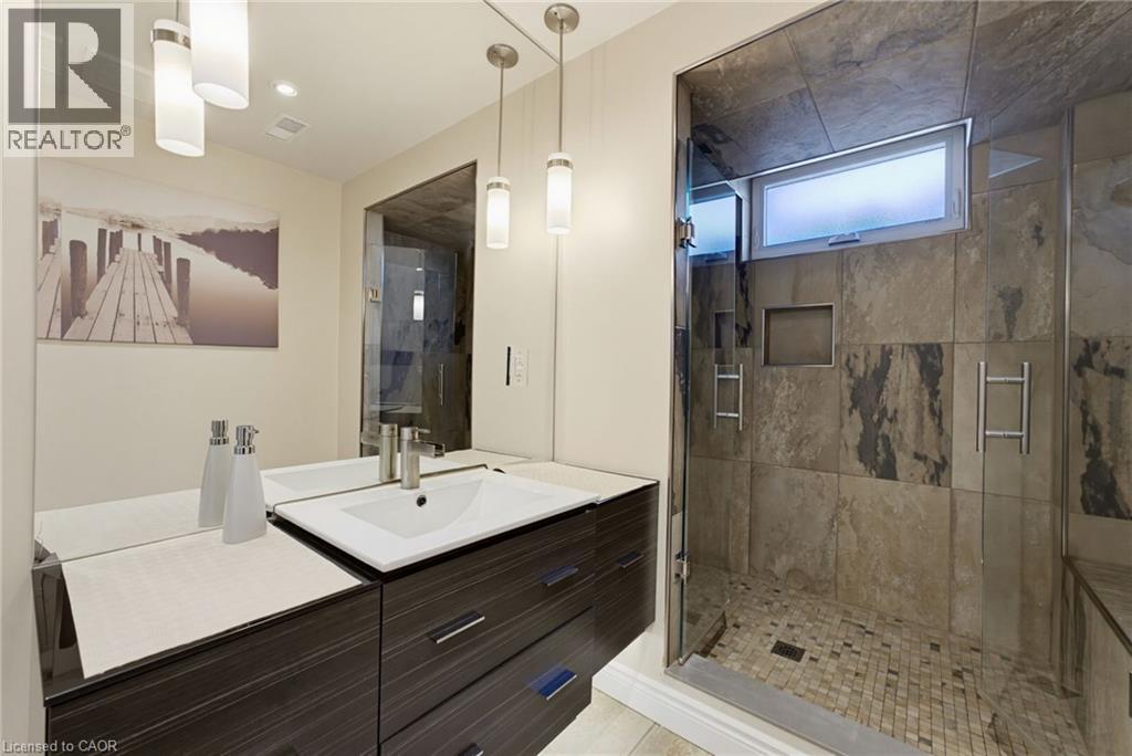 417 Cooper Street, Cambridge, Ontario  N3C 3Y6 - Photo 33 - 40841999