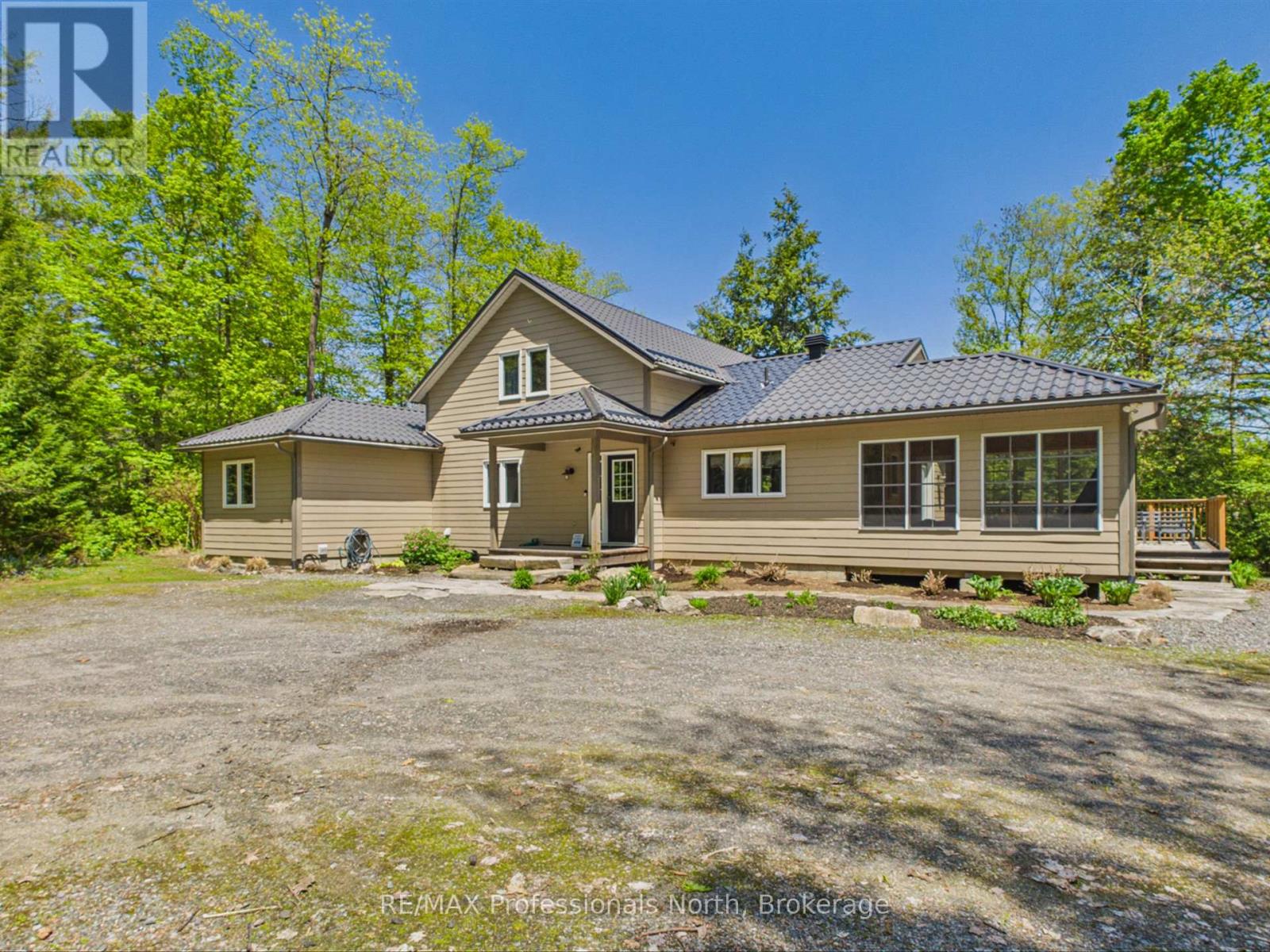 1215 118 Highway E, Bracebridge, Ontario  P1L 0K3 - Photo 46 - X13475226