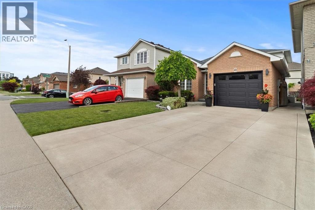 40 Bridgette Drive, Hamilton, Ontario  L9A 5J8 - Photo 2 - 40841862