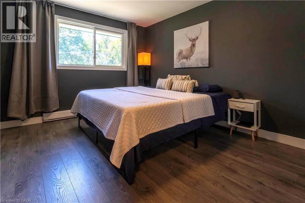 34 Golfview Road, Guelph, Ontario  N1E 1A6 - Photo 8 - 40841731