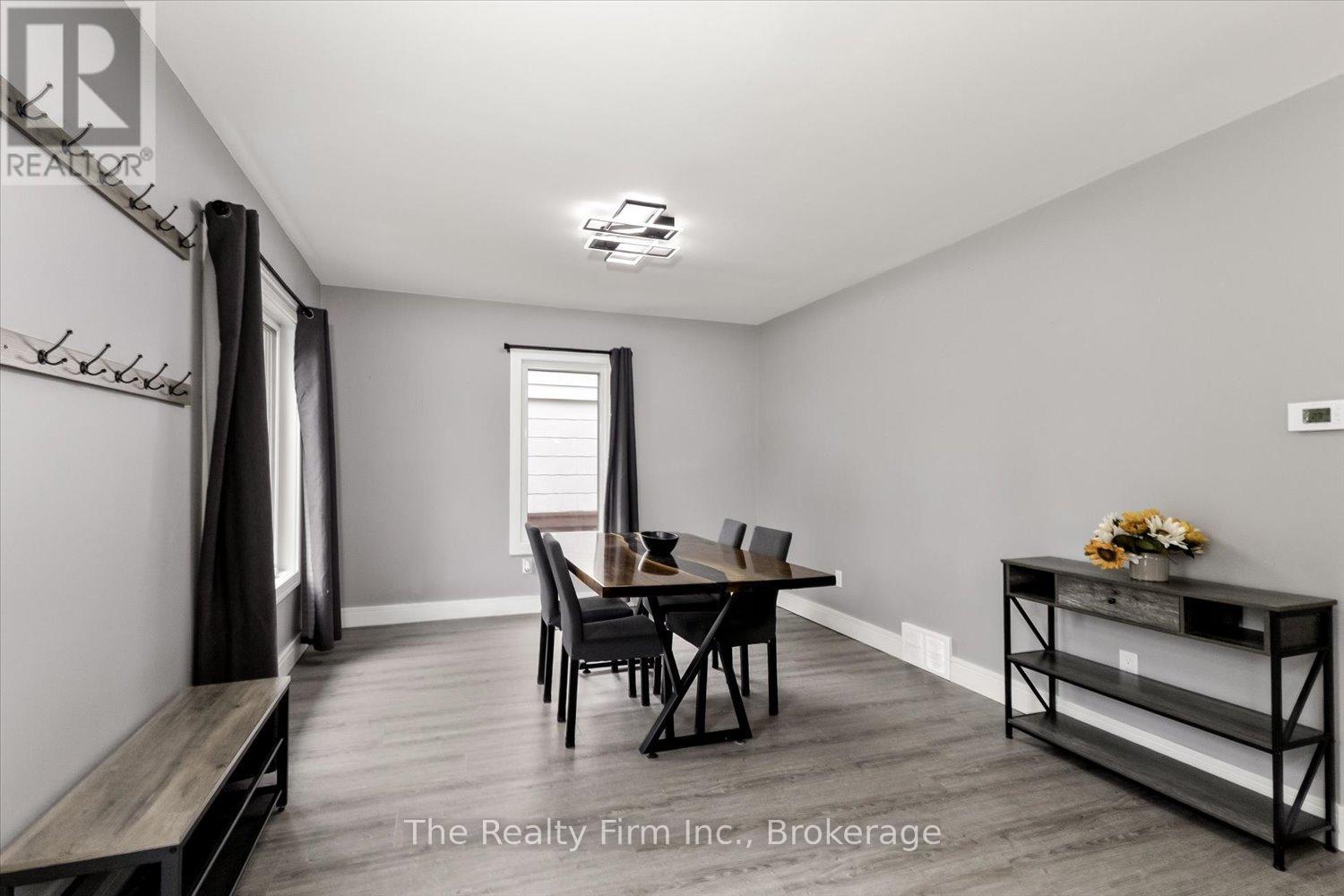 374 West Gore Street, Stratford, Ontario  N5A 1L1 - Photo 16 - X13475434