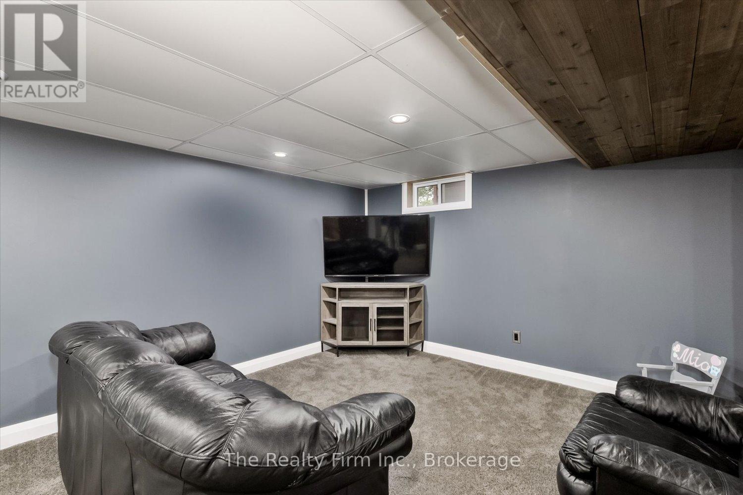 374 West Gore Street, Stratford, Ontario  N5A 1L1 - Photo 19 - X13475434
