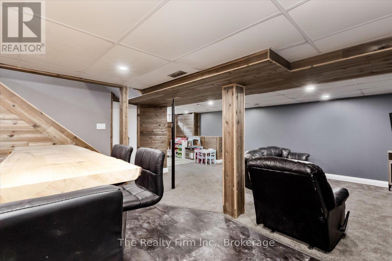 374 West Gore Street, Stratford, Ontario  N5A 1L1 - Photo 23 - X13475434