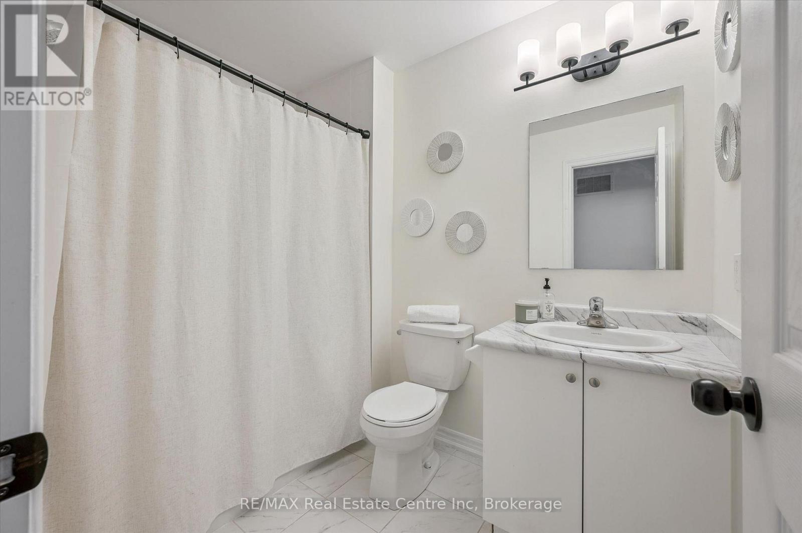 30 - 88 Decorso Drive, Guelph, Ontario  N1L 0A1 - Photo 15 - X13475494