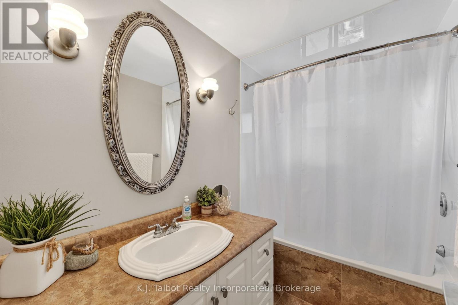 232 Picton Street W, Goderich, Ontario  N7A 2C8 - Photo 23 - X13475526