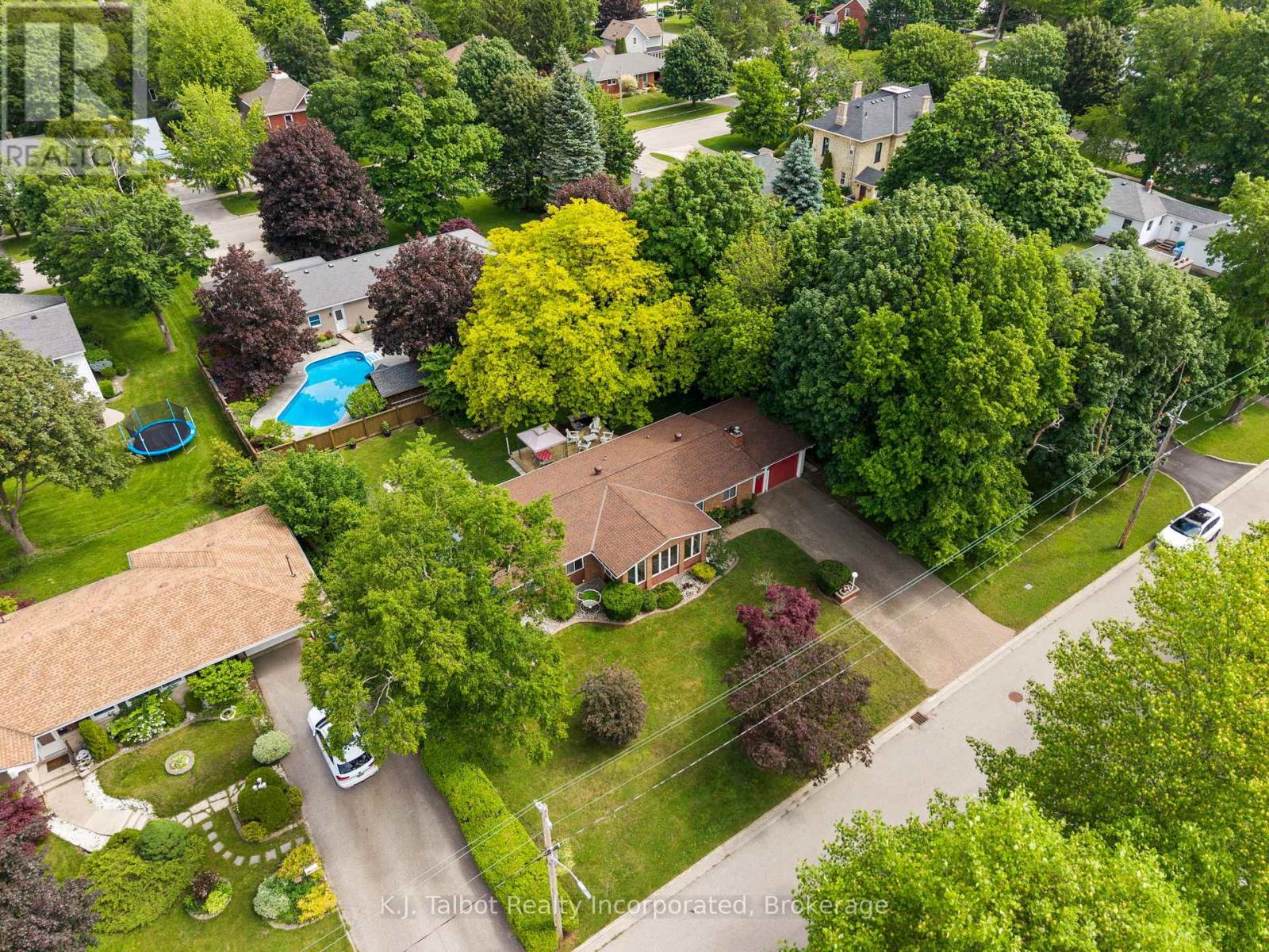 232 Picton Street W, Goderich, Ontario  N7A 2C8 - Photo 4 - X13475526