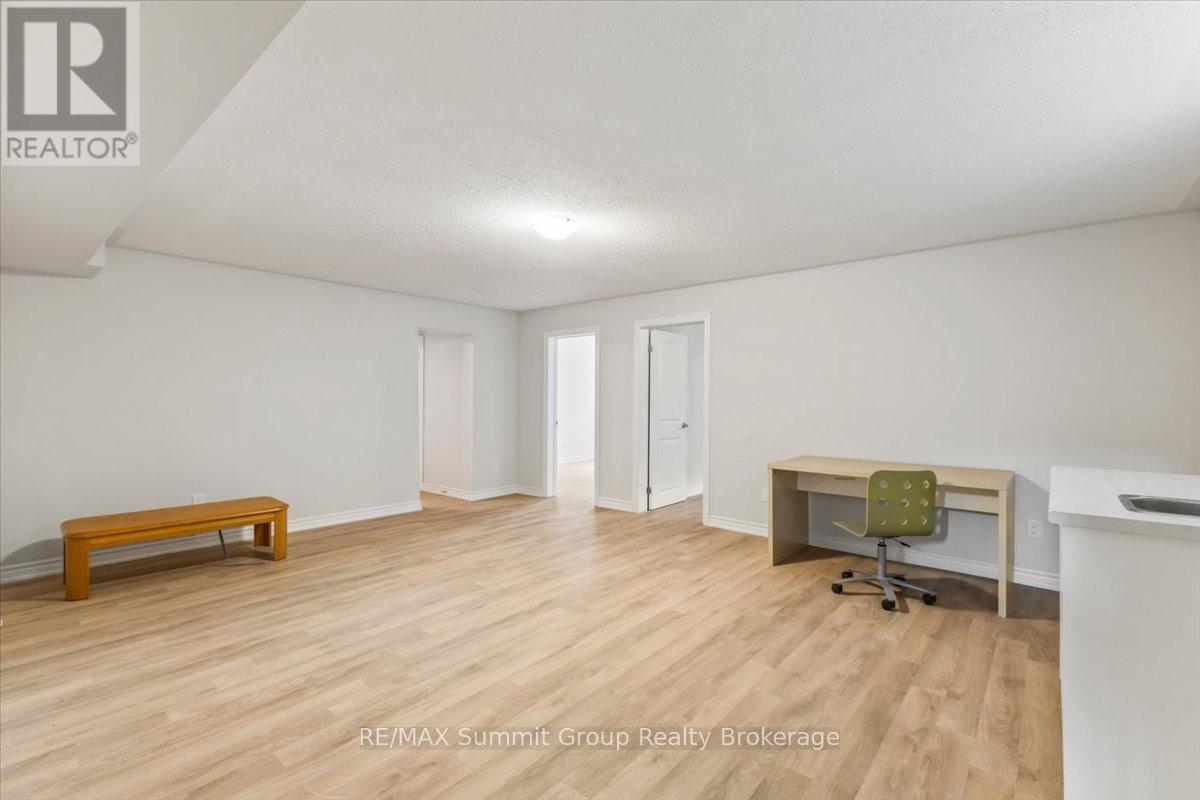 118 Stonebrook Way, Grey Highlands, Ontario  N0C 1H0 - Photo 19 - X13475616